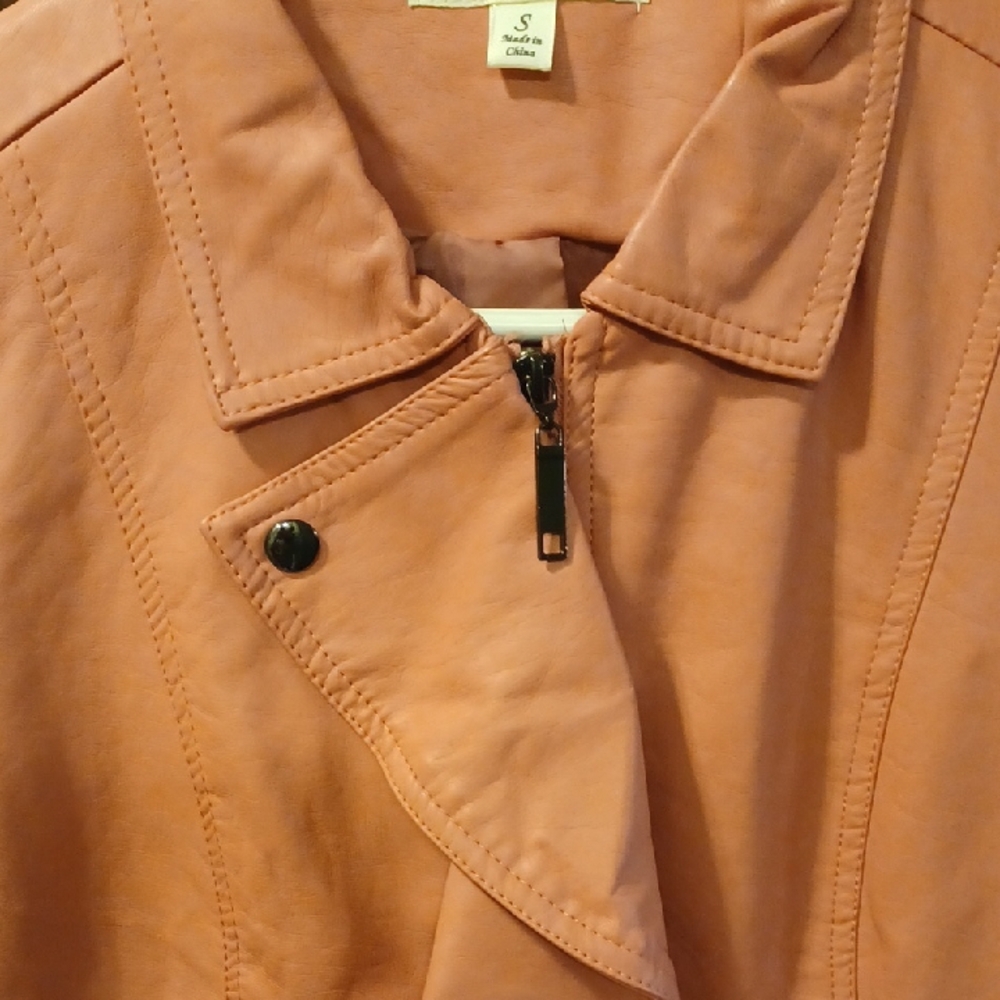 mi a mi Salmon Pink Ruffle Faux-Leather Jacket Size Small - Picture 3 of 14